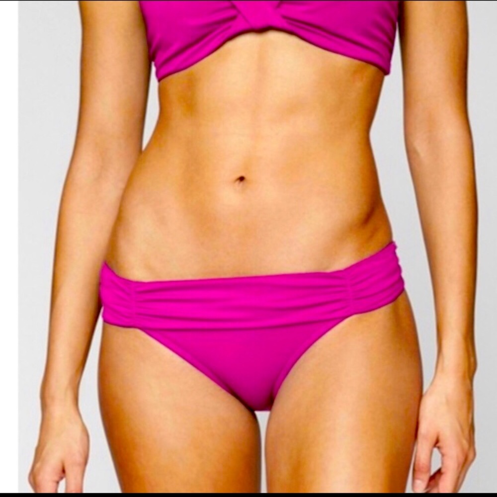 ATHLETA•BIKINI•BOTTOMS SZ, medium